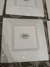 Cargar imagen en el visor de la galería, Set of 16 Plates - DeFrenS