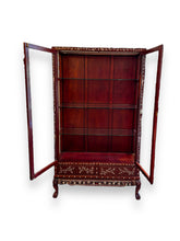 Cargar imagen en el visor de la galería, Asian Display Cabinet - Red Wood - DeFrenS