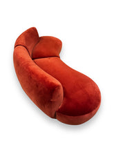 Carica l'immagine nel visualizzatore di Gallery, Soho Home Aline Serpentine Sofa - DeFrenS