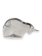 Cargar imagen en el visor de la galería, Steuben Glass Bull - DeFrenS