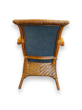 Cargar imagen en el visor de la galería, Green/Wicker Arm Chair - DeFrenS