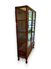 Cargar imagen en el visor de la galería, Asian Display Cabinet - Red Wood - DeFrenS