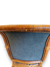 Cargar imagen en el visor de la galería, Green/Wicker Arm Chair - DeFrenS