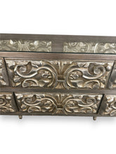 Cargar imagen en el visor de la galería, Hollywood Regency Dresser - DeFrenS