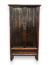 Cargar imagen en el visor de la galería, Asian Armoire - DeFrenS