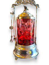 Cargar imagen en el visor de la galería, Cranberry Glass Pickle Decanter - DeFrenS