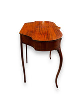 Cargar imagen en el visor de la galería, Antique Side Table w/ Drawer - DeFrenS