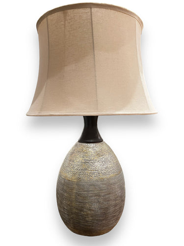 Table Lamp with Shade - DeFrenS