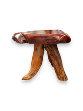 Cargar imagen en el visor de la galería, Burl Wood Side Table - DeFrenS