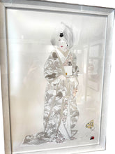 Carica l'immagine nel visualizzatore di Gallery, Hisashi Otsuka Art Signed/Numbered