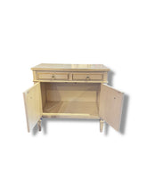 Cargar imagen en el visor de la galería, Small White Dresser