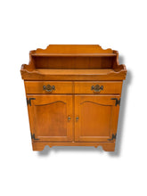 Lade das Bild in den Galerie-Viewer, Wood Hutch Cabinet