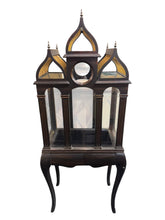 Lade das Bild in den Galerie-Viewer, Black Standing Terrarium
