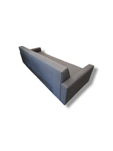 Charger l'image dans la galerie, Design Within Reach Couch - DeFrenS