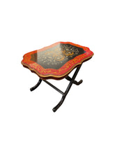 Lade das Bild in den Galerie-Viewer, Blk Painted End Table