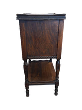 Lade das Bild in den Galerie-Viewer, Antique Humidor Cabinet - DeFrenS