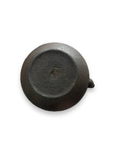 Lade das Bild in den Galerie-Viewer, Japanese Iron Tetsubin
