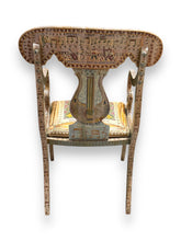 Carica l&#39;immagine nel visualizzatore di Gallery, Signed Musical Chair
