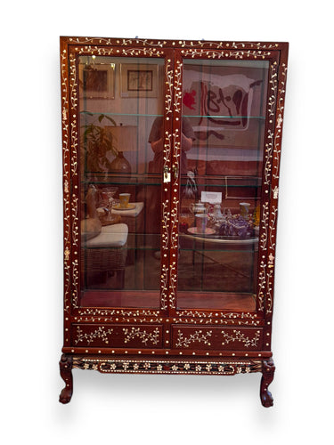 Asian Display Cabinet - Red Wood - DeFrenS