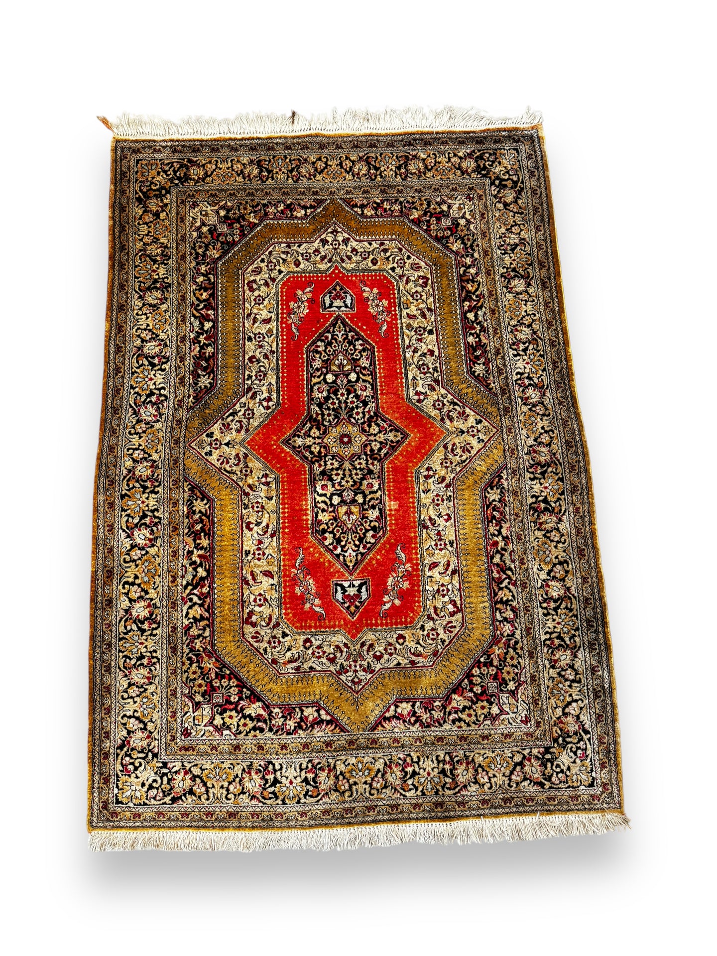 Ghom Silk Rug - DeFrenS