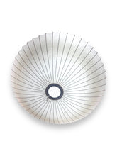 Charger l&#39;image dans la galerie, White Oval Chandelier - DeFrenS

