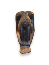 Cargar imagen en el visor de la galería, Woman Metal Statue - DeFrenS
