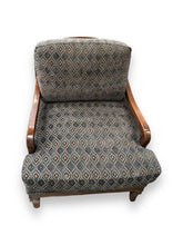 Load image into Gallery viewer, Thomasville Wood Chair with Upholster Cushions - DeFrenS
