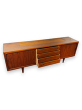 Load image into Gallery viewer, Teak Credenza Made in Denmark H.P. Hansen - DeFrenS
