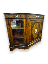 Cargar imagen en el visor de la galería,  Antique Victorian Burr Credenza- DeFrenS
