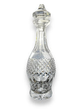 Cargar imagen en el visor de la galería, Waterford Crystal Decanter - Colleen Pattern - DeFrenS
