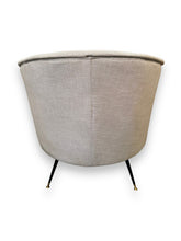 Cargar imagen en el visor de la galería, Light Grey Accent Chair - DeFrenS
