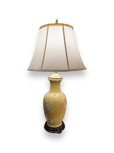 Lamp with Yellow Base - DeFrenS