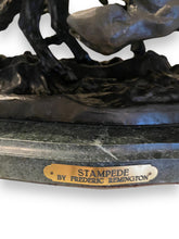 Charger l&#39;image dans la galerie, Stampede by Frederic Remington Statue - DeFrenS
