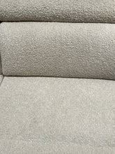 Carica l&#39;immagine nel visualizzatore di Gallery, Bernhardt Reclining Sofa - DeFrenS
