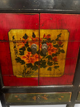 Charger l&#39;image dans la galerie, Red Painted Cabinet - DeFrenS
