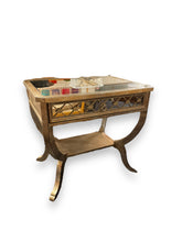 Cargar imagen en el visor de la galería, Hooker Mirrored Table - DeFrenS
