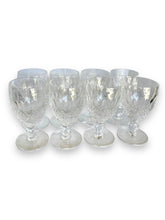 Cargar imagen en el visor de la galería, Set of 8 Waterford White Wine Glasses - Colleen Pattern - DeFrenS
