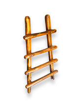 Lade das Bild in den Galerie-Viewer, Wooden Display Ladder - DeFrenS
