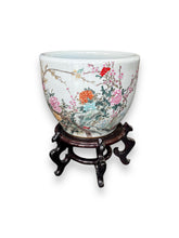 Lade das Bild in den Galerie-Viewer, Asian Floral Pot w/ Stand - DeFrenS
