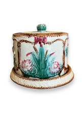 Load image into Gallery viewer, Antique Thomas Forester English Majolica Cheese Bell - DeFrenS
