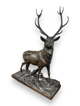 Charger l&#39;image dans la galerie, Ch, Pailler Stag Statue - DeFrenS

