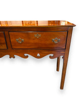 Charger l&#39;image dans la galerie, Wright Table Co. Yew Wood Sideboard
