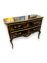 Carica l&#39;immagine nel visualizzatore di Gallery, Century Chinese style Dresser
