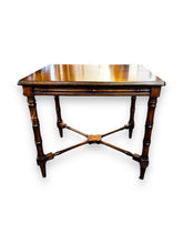 Carica l&#39;immagine nel visualizzatore di Gallery, Bamboo Leg Table

