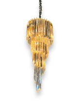 Charger l&#39;image dans la galerie, Crystal Chandelier with Long Rods and Brass accents, 1970s - DeFrenS
