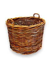 Lade das Bild in den Galerie-Viewer, XL Wicker Basket - DeFrenS
