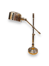 Cargar imagen en el visor de la galería, Silver Table Lamp - DeFrenS
