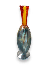 Carica l&#39;immagine nel visualizzatore di Gallery, Kosta Boda Kjell Signed Decanter - DeFrenS
