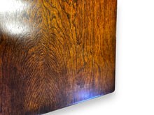 Carica l&#39;immagine nel visualizzatore di Gallery, Bamboo Leg Table
