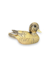 Cargar imagen en el visor de la galería, Vintage Hand Painted Artek Duck Trinket Dish with Lid - DeFrenS
